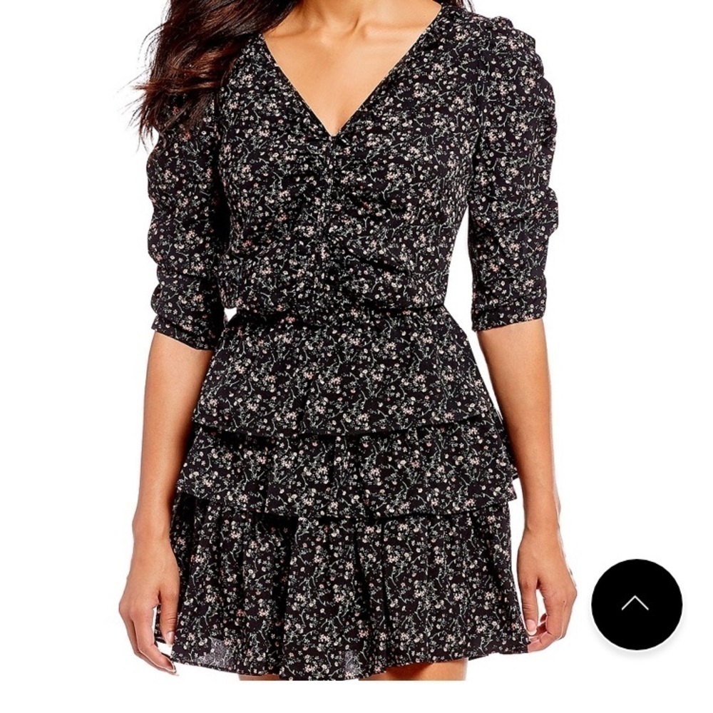Chelsea and Violet‎ medium blouse NWT